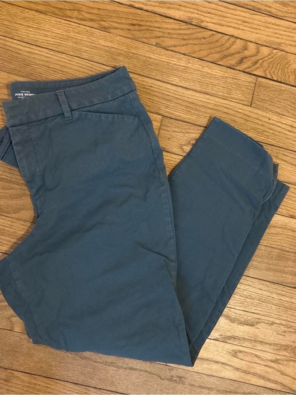 Old Navy Women's High Rise Pixie Skinny Secret Smooth Pockets Pants/Slacks